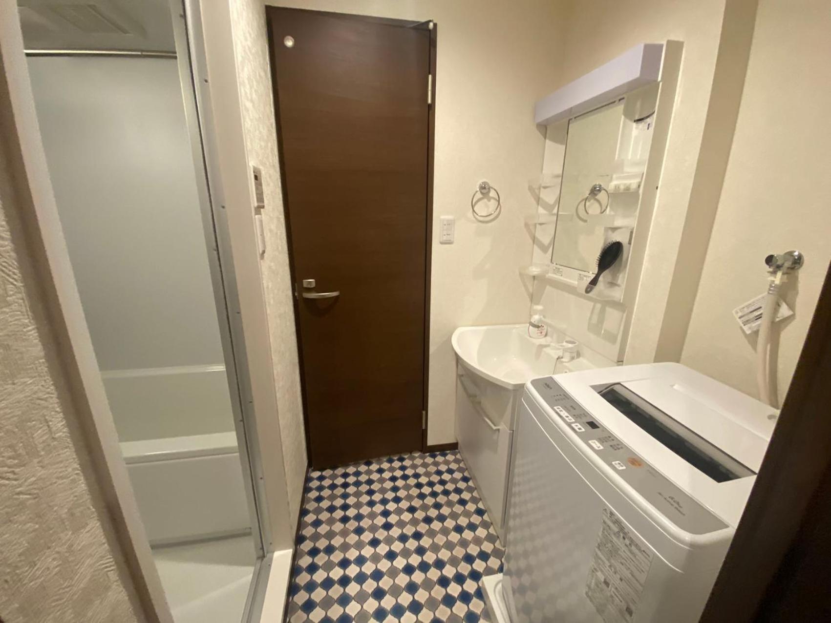 Mezon Akihabara Guest House Tokyo Exterior photo